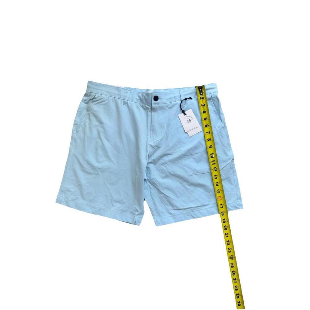 NWT Across The Pond Men's Light Blue Flat Front Tech Chino Shorts sz 36 - Picture 2 of 5